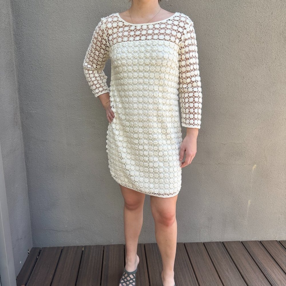 ANTHROPOLOGIE Sweater Dress Tunic Embroidered Lace Cut Out - size 10 - Picture 2 of 8